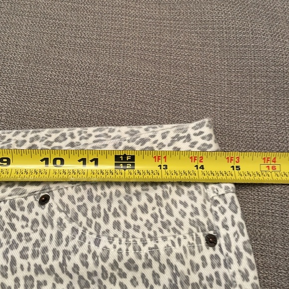 HUE Animal Print Jeggings Leggings Pants Medium - Picture 8 of 14